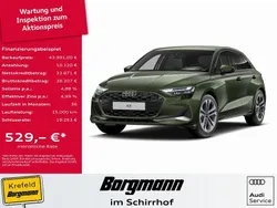 Grün / distriktgruen Gebraucht 2025 Audi A3 Sportback e-tron Advanced Limousine | 43.991 €