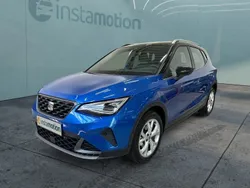 Blau Gebraucht 2024 Seat Arona FR SUV | 22.480 € (Fairer Preis)