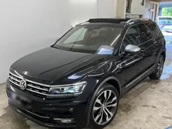 Schwarz Gebraucht 2019 VW Tiguan R-line SUV | 25.900 €