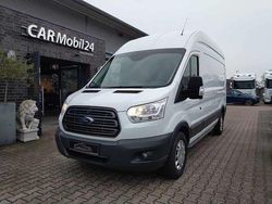Weiss Gebraucht 2017 Ford Transit Trend Van | 20.700 € (Teuer)