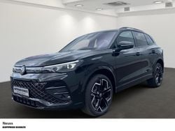 Schwarz Neu 2025 VW Tiguan Style SUV | 49.980 € (Etwas zu teuer)