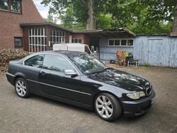 Schwarz Gebraucht 2003 BMW 330 Coupé | 7.888 € (Teuer)