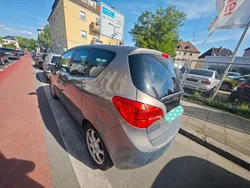 Braun Gebraucht 2011 Opel Meriva Innovation Van / Kleinbus | 4.500 € (Fairer Preis)