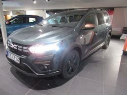 Zedergrün Gebraucht 2024 Dacia Jogger Extreme Van / Kleinbus | 23.440 € (Fairer Preis)