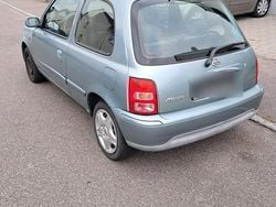Blau Gebraucht 2002 Nissan Micra Kleinwagen | 500 € (Guter Preis)
