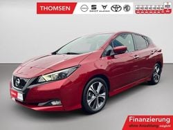 Red pearl metallic Gebraucht 2021 Nissan Leaf 360º Kleinwagen | 15.085 € (Fairer Preis)