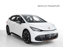 Weiß (eisweiß (weiß)) Gebraucht 2022 Cupra Born Kleinwagen | 27.890 € (Teuer)