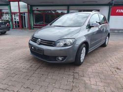 Grau Gebraucht 2009 VW Golf Plus Cross Van / Kleinbus | 5.990 € (Fairer Preis)