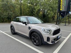 Beige Gebraucht 2022 Mini Cooper Classic Kleinwagen | 24.000 € (Etwas zu teuer)