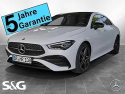 Unilack polarweiß Gebraucht 2025 Mercedes CLA200 AMG Coupé | 42.999 € (Teuer)