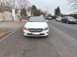 Weiß Gebraucht 2017 Mercedes CLA180 Limousine | 17.300 € (Fairer Preis)