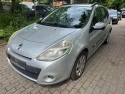 Silber Gebraucht 2012 Renault Clio IV Limousine | 1.590 € (Guter Preis)