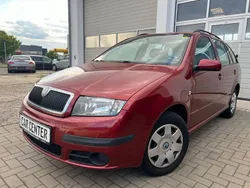 Rot Gebraucht 2006 Skoda Fabia Cool Edition Kombi | 1.990 € (Fairer Preis)