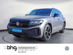 Grau Gebraucht 2024 VW Touareg R-line SUV | 85.420 €