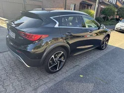 Gebraucht 2016 Infiniti QX30 Premium SUV | 14.800 €