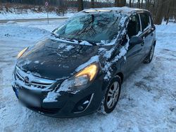 Grau Gebraucht 2013 Opel Corsa Kleinwagen | 3.200 € (Fairer Preis)