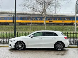 Weiß Gebraucht 2018 Mercedes A180 Limousine | 17.277 € (Teuer)