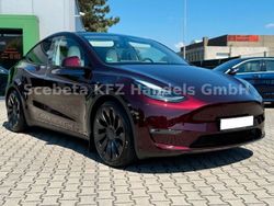 Rot Gebraucht 2023 Tesla Model Y Performance SUV | 51.990 €