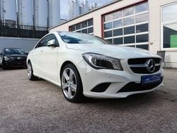 Weiß Gebraucht 2014 Mercedes CLA200 Limousine | 16.380 € (Guter Preis)