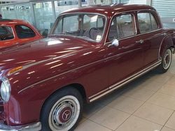 Braun Gebraucht 1958 Mercedes 220 SE Limousine | 14.000 €