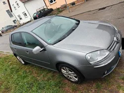 Grau Gebraucht 2007 VW Golf V Limousine | 3.200 € (Fairer Preis)