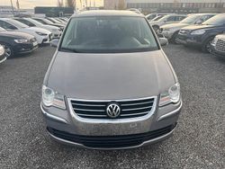 Grau Gebraucht 2008 VW Touran Van / Kleinbus | 3.500 € (Superpreis)