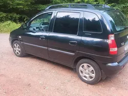 Schwarz Gebraucht 2008 Hyundai Matrix Van / Kleinbus | 1.300 €