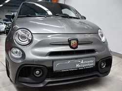 Grau Gebraucht 2023 Abarth 595 Kleinwagen | 21.580 € (Fairer Preis)