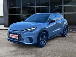 Grau Gebraucht 2024 Lexus LBX SUV | 32.975 € (Guter Preis)