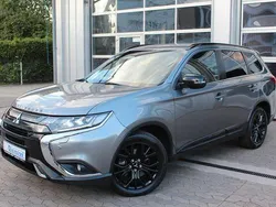 Grau Gebraucht 2019 Mitsubishi Outlander Active SUV | 19.900 € (Fairer Preis)
