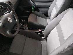 Blau Gebraucht 2003 VW Golf IV Limousine | 1.700 € (Guter Preis)