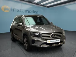 Grau Gebraucht 2025 Mercedes GLB220 SUV | 66.749 €