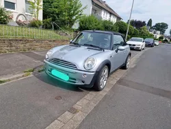 Silber Gebraucht 2006 Mini Cooper Cabriolet Cabrio | 4.750 € (Etwas zu teuer)