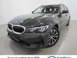 Grau Gebraucht 2021 BMW 330e Sport Line Limousine | 20.328 € (Superpreis)