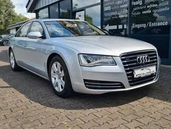 Eissilber Gebraucht 2013 Audi A8 Limousine | 21.990 €