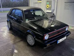 Schwarz Gebraucht 1992 VW Golf Cabriolet Sportline Cabrio | 8.900 €