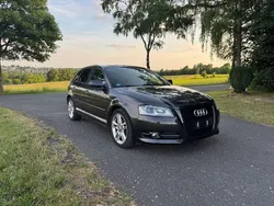 Grau Gebraucht 2012 Audi A3 Sportback S-Line Limousine | 6.500 €