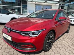 Rot Gebraucht 2021 VW Golf VIII Style Limousine | 23.890 € (Fairer Preis)