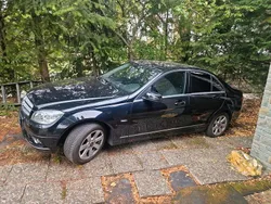 Schwarz Gebraucht 2011 Mercedes C200 Limousine | 8.990 € (Guter Preis)