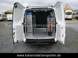 Weiss Gebraucht 2022 Ford Transit Custom | 25.900 €