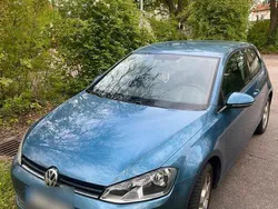 Blau Gebraucht 2013 VW Golf VII Limousine | 9.500 €