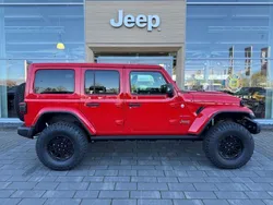 Firecracker red Neu 2024 Jeep Wrangler Sahara SUV | 71.890 €