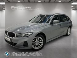 Grau Gebraucht 2022 BMW 318 Limousine | 28.280 € (Fairer Preis)
