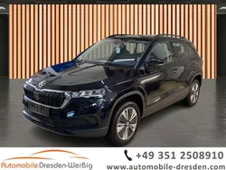Schwarzmagic perleffekt Gebraucht 2024 Skoda Karoq Executive SUV | 27.980 € (Superpreis)