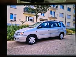 Silber Gebraucht 1997 Toyota Picnic Van / Kleinbus | 6.150 €
