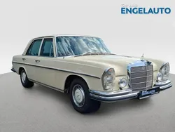 Beige Gebraucht 1971 Mercedes 280 SE Limousine | 59.830 €