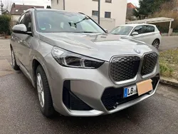 Grau Gebraucht 2024 BMW iX1 Sport Line SUV | 43.000 € (Fairer Preis)