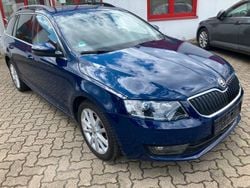 Blau Gebraucht 2016 Skoda Octavia Style Kombi | 9.188 € (Superpreis)