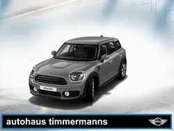 Grau Gebraucht 2018 Mini One Countryman SUV | 18.190 € (Etwas zu teuer)