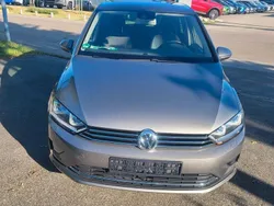 Grau Gebraucht 2015 VW Golf Sportsvan Highline Van / Kleinbus | 14.890 € (Fairer Preis)